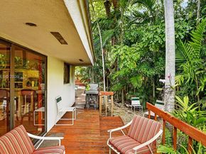 1753 Nocatee Dr, Miami FL 33133