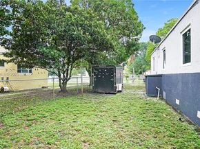 2615 NW 114th St, Miami FL 33167