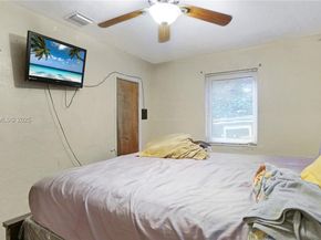 2615 NW 114th St, Miami FL 33167