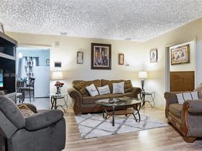 2615 NW 114th St, Miami FL 33167