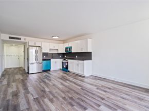 445 NE 195th St 330, Miami FL 33179