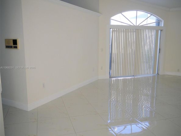 15251 Wilshire Way, Pembroke Pines FL 33027