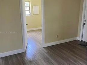 1109 SW 2nd St, Homestead FL 33030