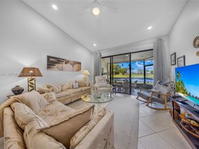 5302 Fairway Woods Dr 4612, Delray Beach FL 33484