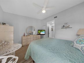 5302 Fairway Woods Dr 4612, Delray Beach FL 33484