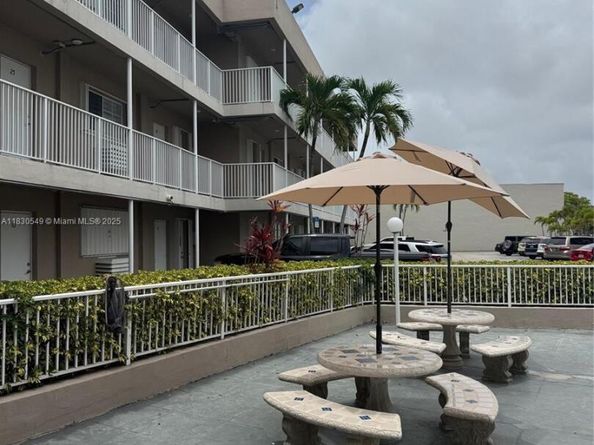 6580 Santona St A34, Coral Gables FL 33146