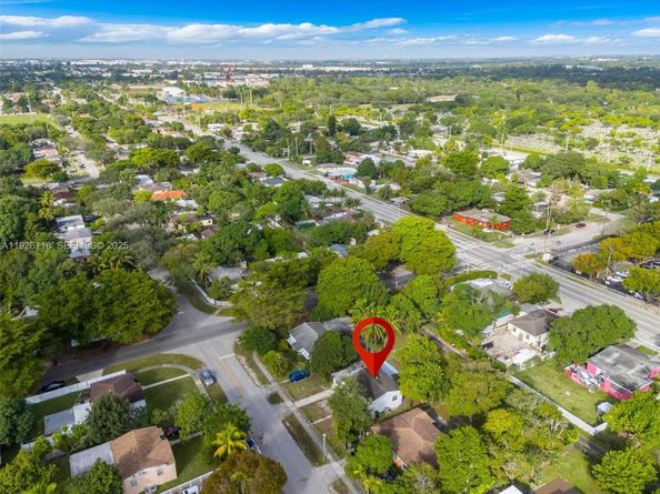 975 NW 134th St, North Miami FL 33168