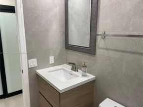 5002 Sheridan St 1, Hollywood FL 33021
