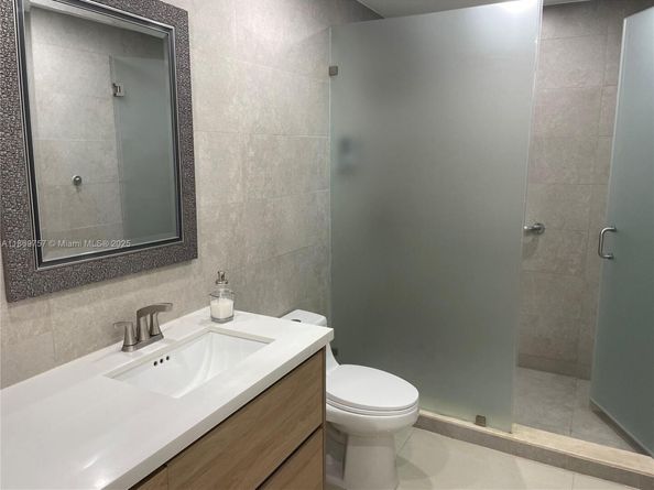 5002 Sheridan St 1, Hollywood FL 33021