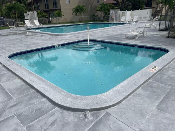 5002 Sheridan St 1, Hollywood FL 33021