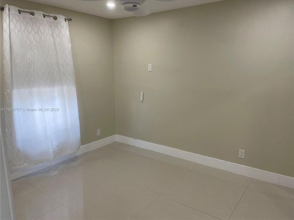 5002 Sheridan St 1, Hollywood FL 33021