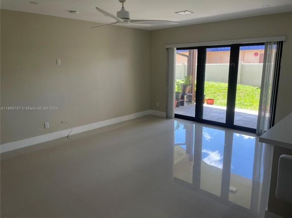 5002 Sheridan St 1, Hollywood FL 33021