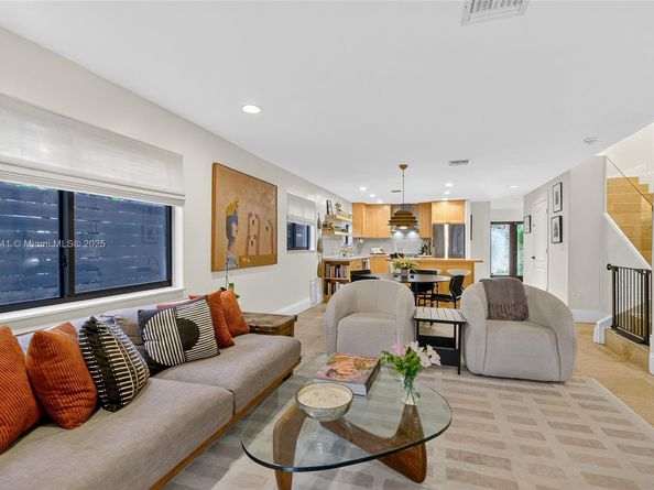 2972 Shipping Ave 2972, Coconut Grove FL 33133