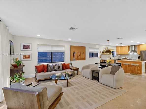 2972 Shipping Ave 2972, Coconut Grove FL 33133