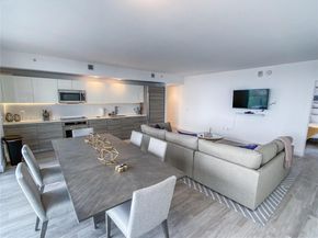 121 NE 34th St 908, Miami FL 33137