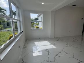 232 SW 22nd St, Fort Lauderdale FL 33315