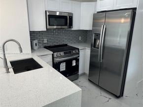 232 SW 22nd St, Fort Lauderdale FL 33315