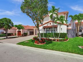 1007 NW 99th Ct, Miami FL 33172