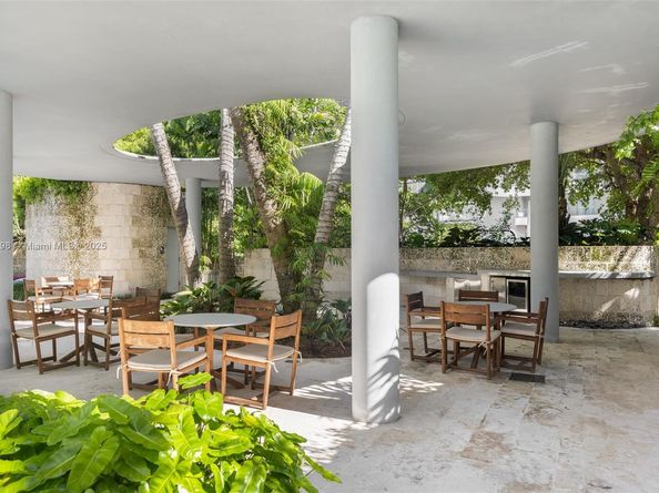 2669 S Bayshore Dr 804N, Coconut Grove FL 33133