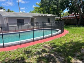 19822 NE 1st Ave, Miami FL 33179