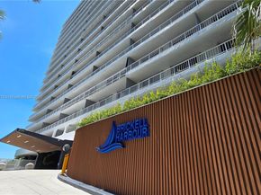 200 SE 15th Rd 6F, Miami FL 33129