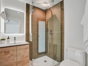 3645 SW 1st Ave, Miami FL 33145