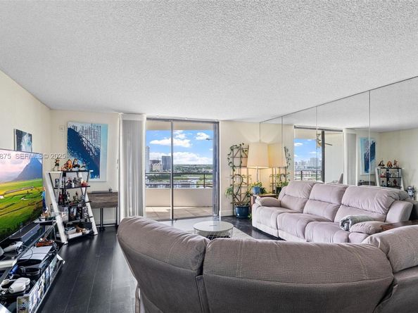 500 Three Islands Blvd 1112, Hallandale Beach FL 33009