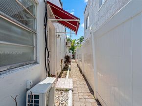 2220 SW 16th Ter, Miami FL 33145