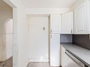 2220 SW 16th Ter, Miami FL 33145