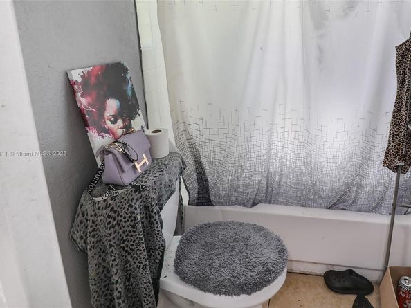 1722 NW 8th Ct, Fort Lauderdale FL 33311