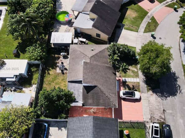 20561 SW 122nd Pl, Miami FL 33177