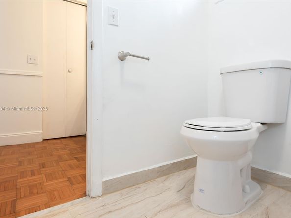 20561 SW 122nd Pl, Miami FL 33177