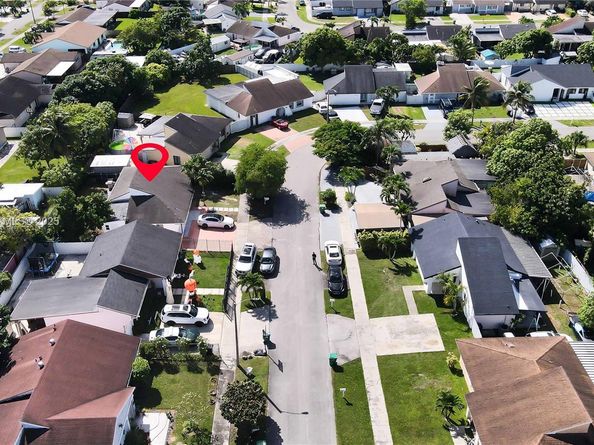 20561 SW 122nd Pl, Miami FL 33177