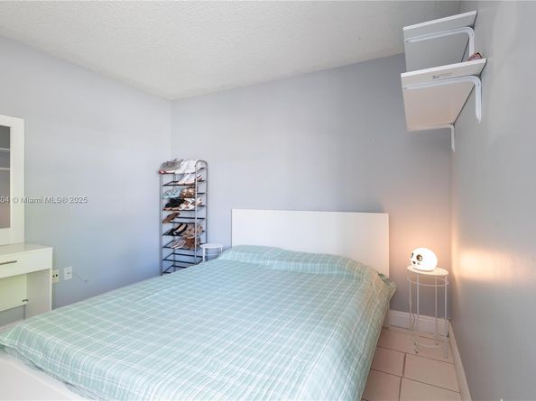 20561 SW 122nd Pl, Miami FL 33177