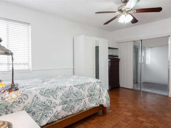 20561 SW 122nd Pl, Miami FL 33177