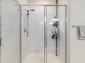 1475 Silk Oak Dr, Hollywood FL 33021