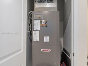 1475 Silk Oak Dr, Hollywood FL 33021