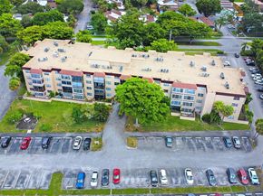 7300 NW 17th St 416, Plantation FL 33313