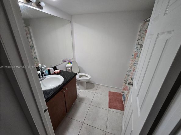 3228 Coral Lake Ln 3228, Coral Springs FL 33065