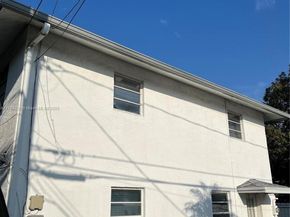 1040 NE 16th Ave, Fort Lauderdale FL 33304