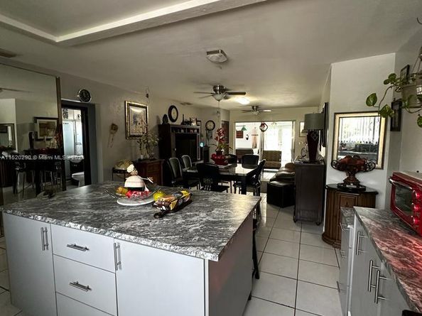 1450 NE 117th St, Miami FL 33161