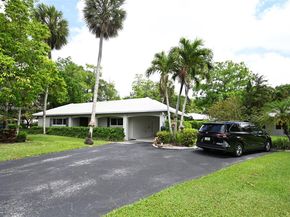 1130 W Cypress Dr V16, Pompano Beach FL 33069