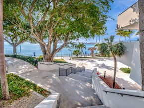 2333 Brickell Ave 305, Miami FL 33129