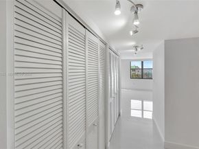2333 Brickell Ave 305, Miami FL 33129