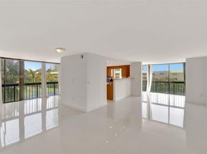 2333 Brickell Ave 305, Miami FL 33129