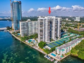 2333 Brickell Ave 305, Miami FL 33129