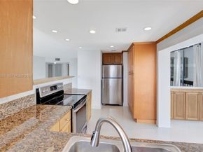 2333 Brickell Ave 305, Miami FL 33129