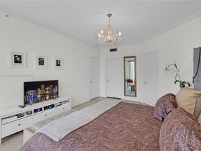 701 Crandon Blvd 302, Key Biscayne FL 33149