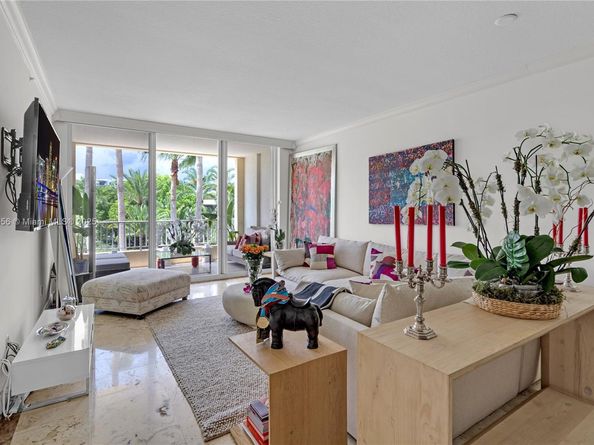 701 Crandon Blvd 302, Key Biscayne FL 33149