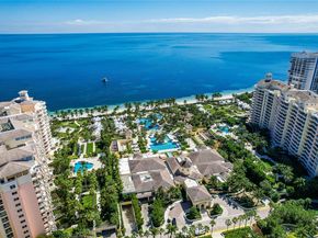 701 Crandon Blvd 302, Key Biscayne FL 33149